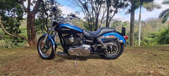 HARLEY-DAVIDSON DYNA SUPER GLIDE CUSTOM HARLEY-DAVIDSON DYNA SUPER GLIDE CUSTOM